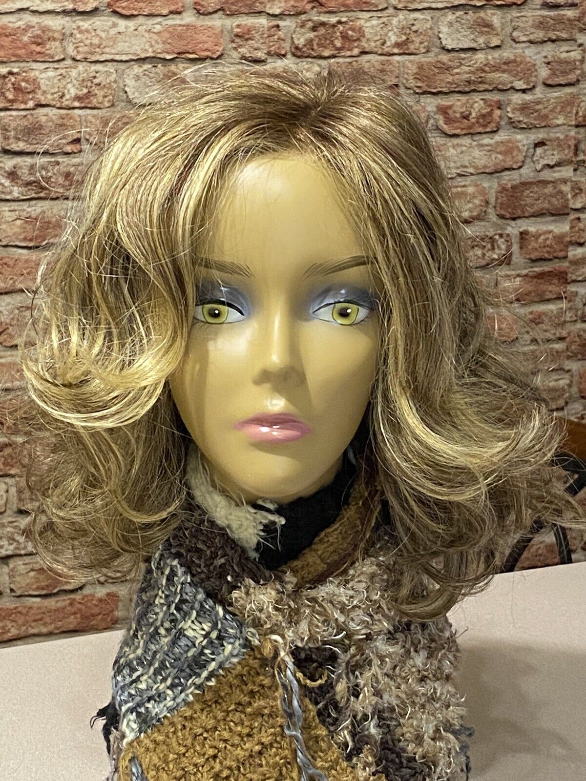 Adorable BOUNCY BEAUTY Wig by GABOR, Lace Front, Mono Part, SS-HONEY PECAN