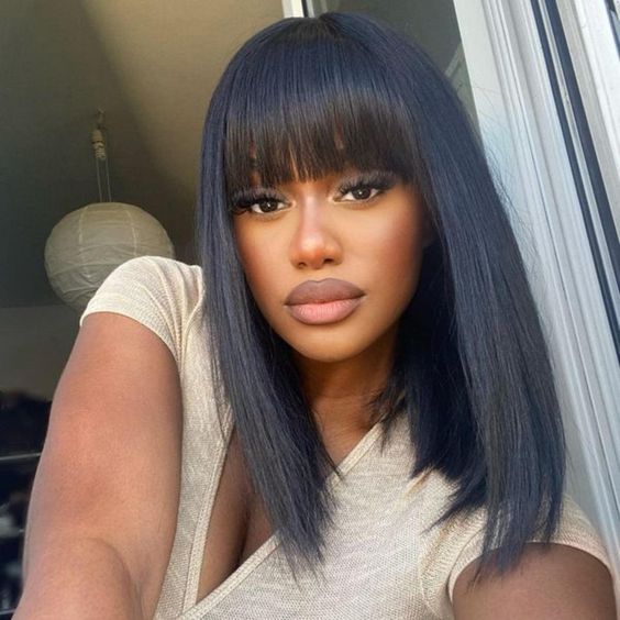 Glueless Wigs Bob Wig Clousure Lace Black Color Human Hair Wig With Bangs - 4x4 Lace / 180% / 14inch