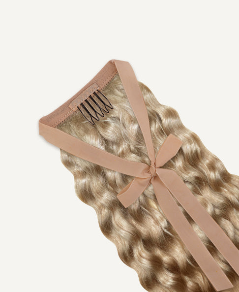 curly ponytail - #28 honey blonde. - 14 inches