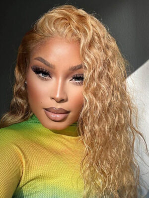 #27 Honey Blonde Wig Curly Wig HD Transparent Lace Front Wig 3D Dome Cap PreEverything - 4x4 Lace / LACE FRONT / 28 /180 density